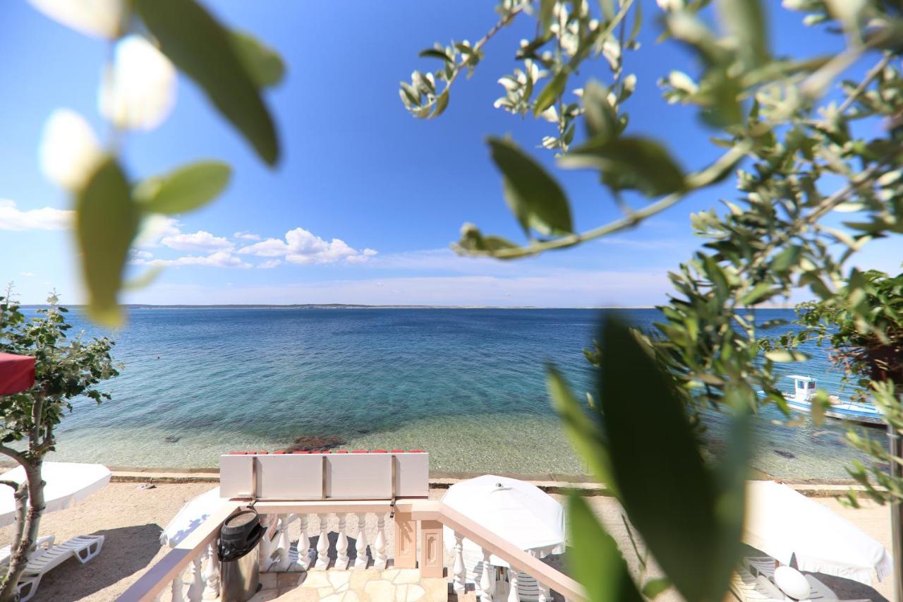 Pension Augustino Miletici Экстерьер фото